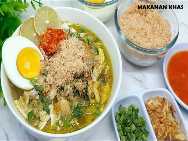 Soto Lamongan: Kuah Kuning Khas Jawa Timur yang Bikin Nagih